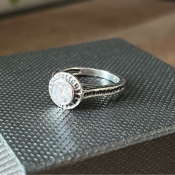 Silpada Sterling Silver Perfect Bliss Ring with Cubic Zirconia - Picture 3 of 8